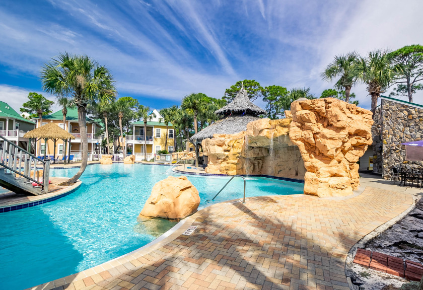Seaside Splendor Beautiful Condo & Spectacular Pool, Moments - Beach Vacation Rentals in Pensacola, Florida on Beachhouse.com