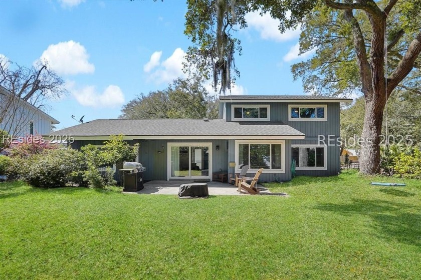 Welcome to Your Beachside Retreat in Folly Field! Located just - Beach Home for sale in Hilton Head Island, South Carolina on Beachhouse.com