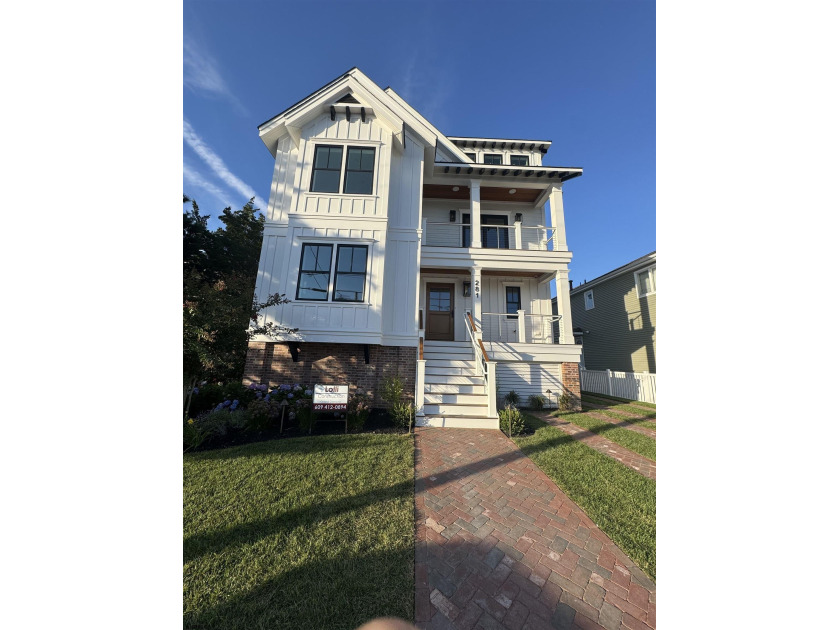 LOCATION, LOCATION, LOCATION. THIS 7 BED/6FULL/3HALF BATH HIGH - Beach Home for sale in Avalon, New Jersey on Beachhouse.com