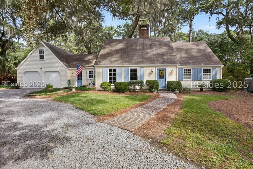 Rare opportunity to own a charming Cape Cod-style home in the - Beach Home for sale in Hilton Head Island, South Carolina on Beachhouse.com