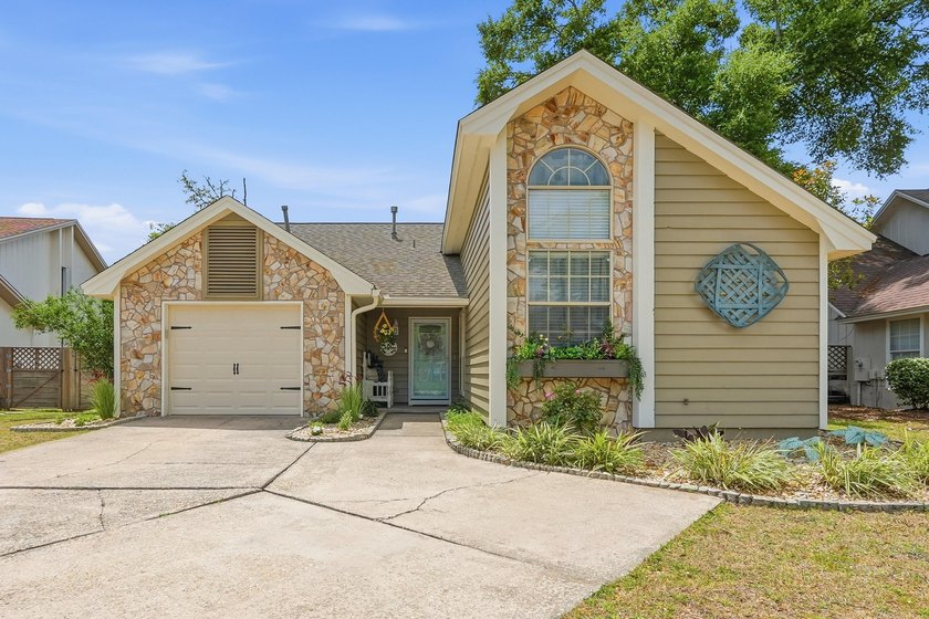 Don't miss your chance to call this one home. Tucked away on a - Beach Home for sale in Fort Walton Beach, Florida on Beachhouse.com