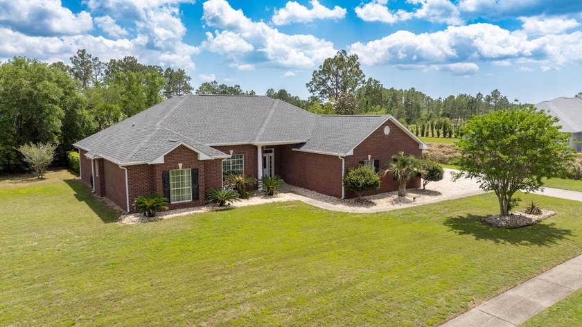 Located in the gated, golf Community in Windswept, Freeport - Beach Home for sale in Freeport, Florida on Beachhouse.com