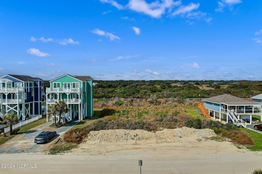 Bring your buyers to see this beautiful homesite.  Sellers have - Beach Lot for sale in Holden Beach, North Carolina on Beachhouse.com