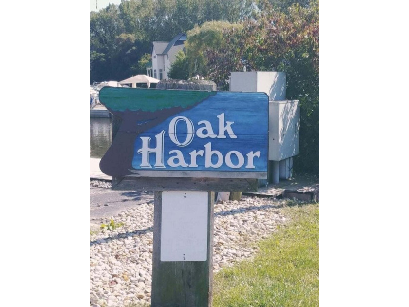 Are you ready to enjoy the serenity of Oak Harbor Marina? This - Beach Lot for sale in South Haven, Michigan on Beachhouse.com