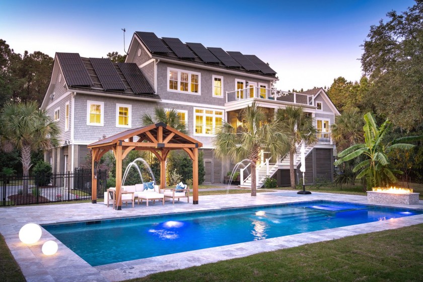 This custom-designed 5 bedroom, 4.5 bath estate sits on a - Beach Home for sale in Mount Pleasant, South Carolina on Beachhouse.com