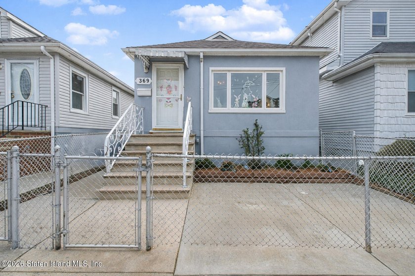 Some homes just make sense the moment you pull up. 369 Grimsby - Beach Home for sale in Staten Island, New York on Beachhouse.com