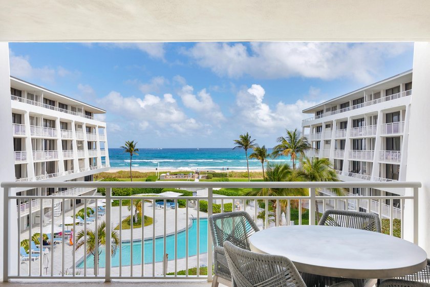 Welcome to your oceanfront paradise. Enjoy breathtaking sunrises - Beach Condo for sale in Palm Beach, Florida on Beachhouse.com
