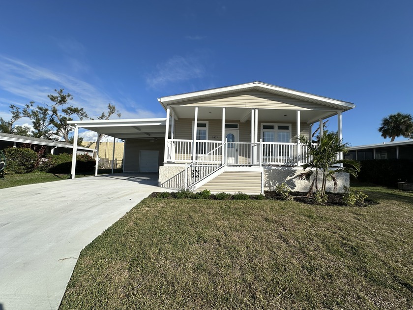 Located in a resort style, active, 55+, land leased community - Beach Home for sale in Sarasota, Florida on Beachhouse.com