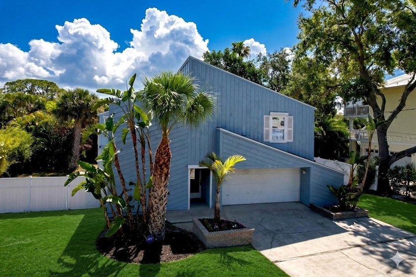 One or more photo(s) has been virtually staged. OLD FLORIDA - Beach Home for sale in Palm Harbor, Florida on Beachhouse.com