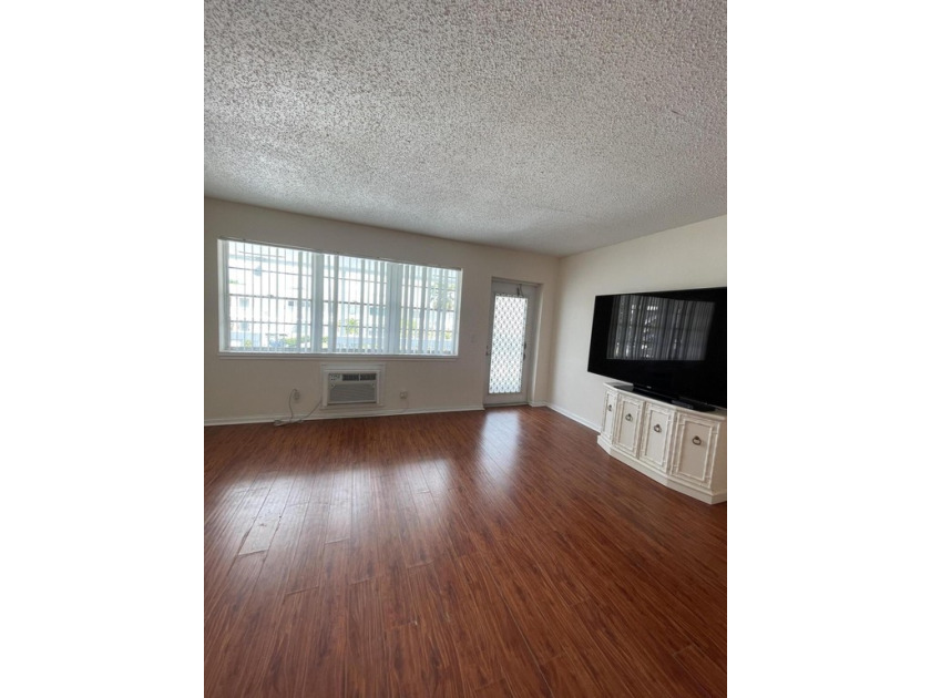 Very nice 1 bedroom,1 bath condo with a  BEAUTIFUL WATER VIEW - Beach Condo for sale in Deerfield Beach, Florida on Beachhouse.com