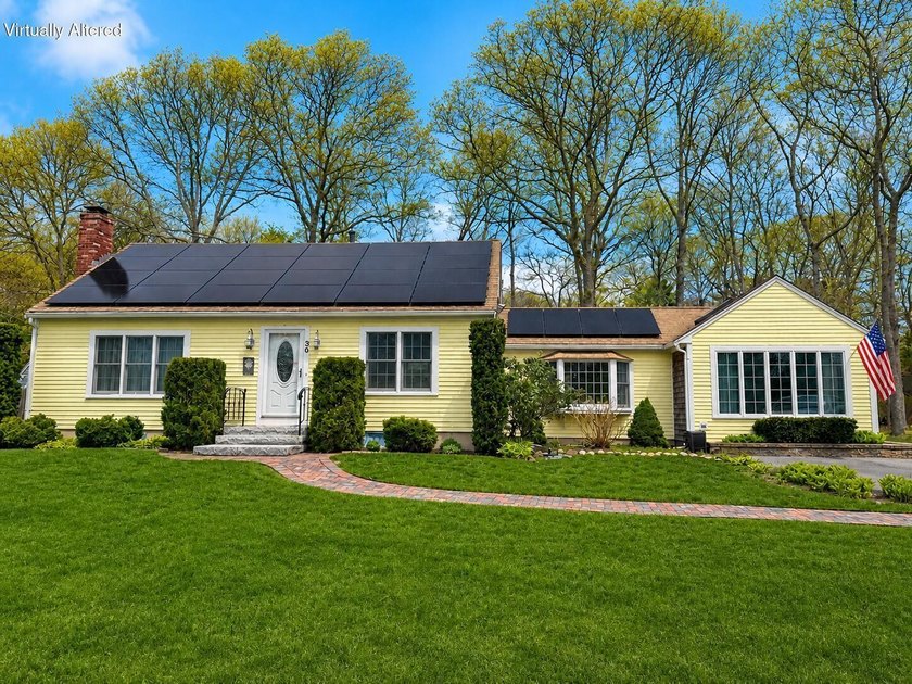 Located in desirable Lakewood Hills, this well-maintained home - Beach Home for sale in East Sandwich, Massachusetts on Beachhouse.com