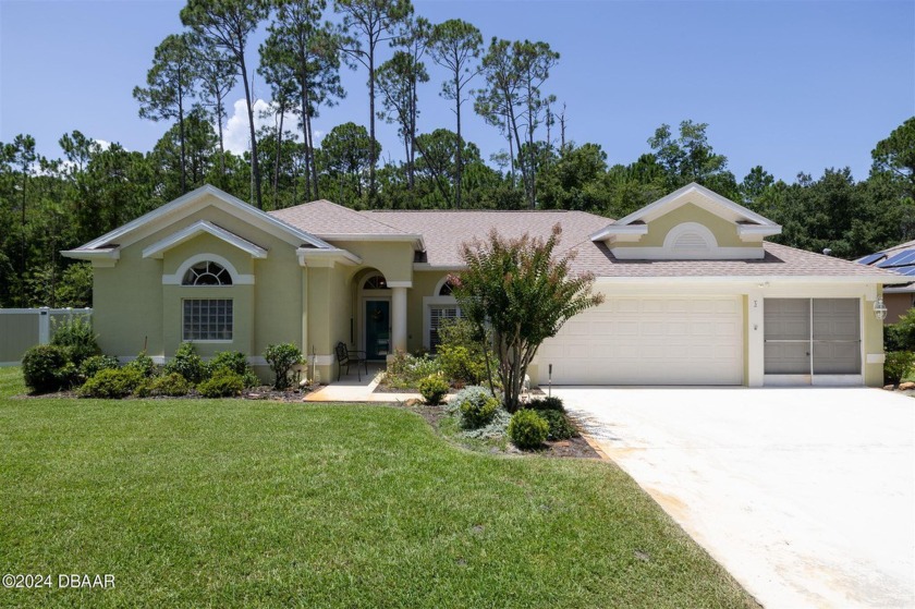 Welcome home to this lovely home in sought after ''E'', Cypress - Beach Home for sale in Palm Coast, Florida on Beachhouse.com