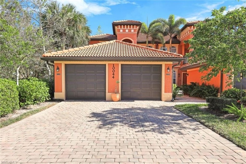 Welcome to 10044 Heather Ln #1503, a beautifully updated - Beach Home for sale in Naples, Florida on Beachhouse.com