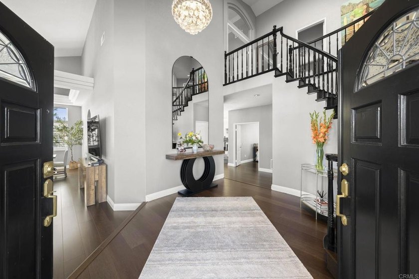 Here is a wonderful opportunity to own in a very desirable - Beach Home for sale in Oceanside, California on Beachhouse.com