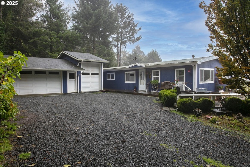 Escape to Falcon Cove one of the most breathtaking and protected - Beach Home for sale in Archcape, Oregon on Beachhouse.com
