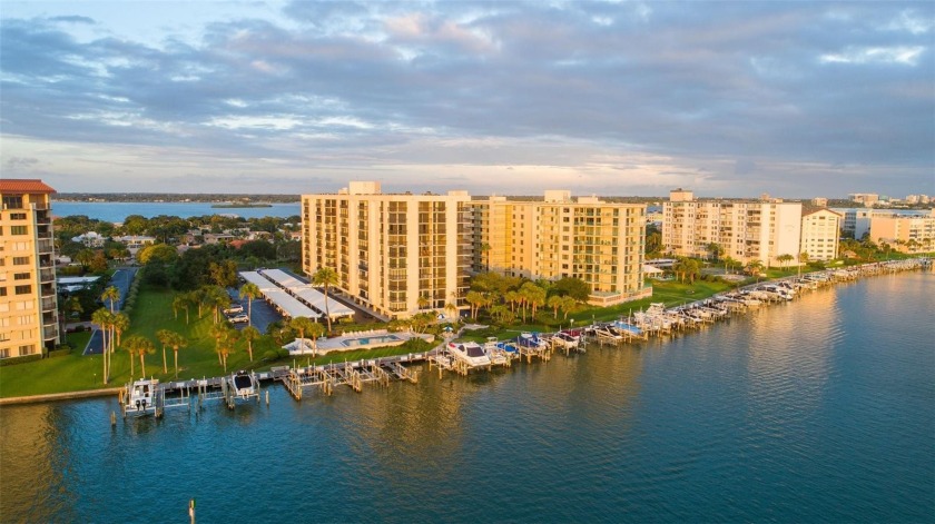 Under contract-accepting backup offers. *WATER VIEWS * - Beach Condo for sale in Clearwater, Florida on Beachhouse.com