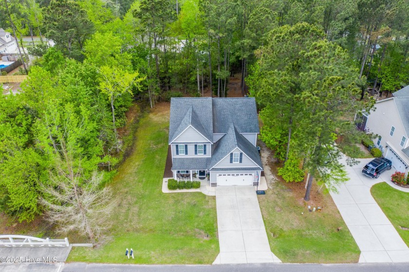 Welcome to this lovely and very well-maintained home, surrounded - Beach Home for sale in Hampstead, North Carolina on Beachhouse.com