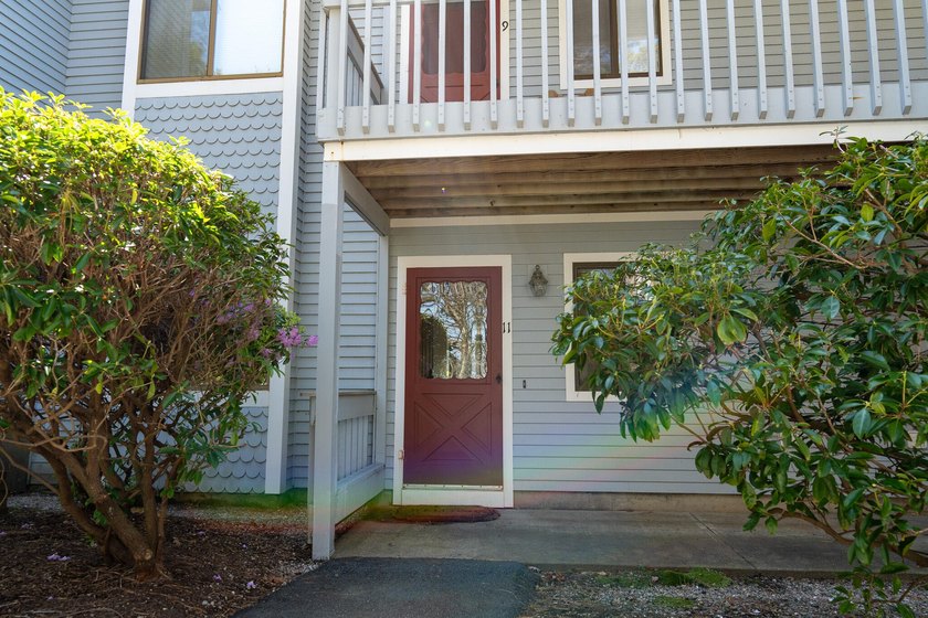 Enjoy coastal living in this thoughtfully updated Ocean Edge - Beach Condo for sale in Brewster, Massachusetts on Beachhouse.com