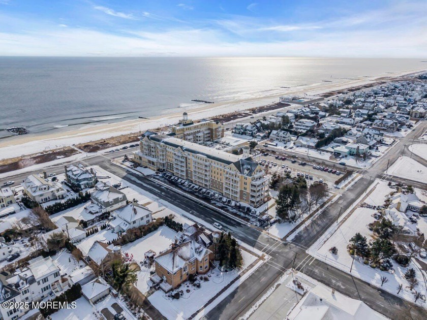 Enjoy this updated unit at the Essex and Sussex! You will love - Beach Condo for sale in Spring Lake, New Jersey on Beachhouse.com