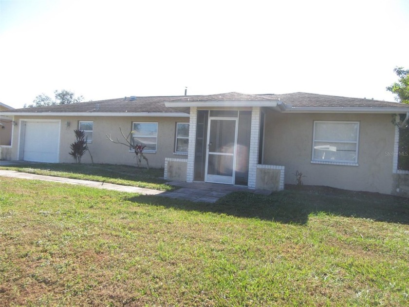 3 bedroom 2 bath pool home located in central Port Charlotte - Beach Home for sale in Port Charlotte, Florida on Beachhouse.com