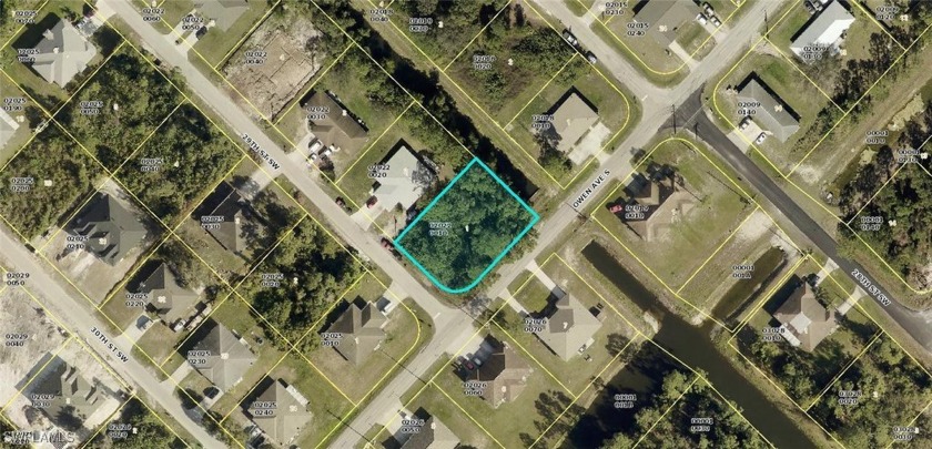 This Duplex Lot is located very close to Shopping Centers - Beach Lot for sale in Lehigh Acres, Florida on Beachhouse.com