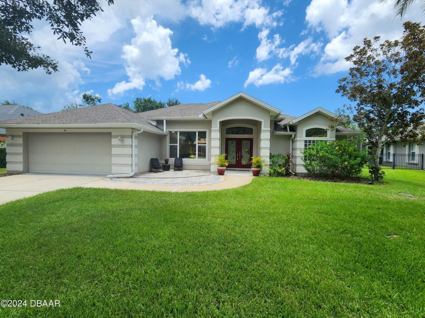 POOL home is available for a quick move in! This pretty 3 - Beach Home for sale in Ormond Beach, Florida on Beachhouse.com