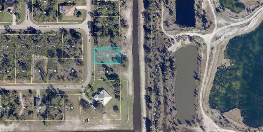 BUILD YOUR HOME HERE, JUST SOUTH OF ST RD 82, NICE WIDE CANAL - Beach Lot for sale in Fort Myers, Florida on Beachhouse.com