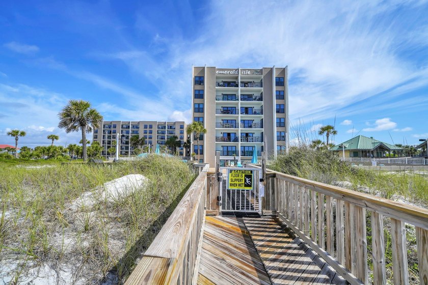 A direct Gulf View 2 Bedroom for under $400K? Yes please! This - Beach Condo for sale in Fort Walton Beach, Florida on Beachhouse.com