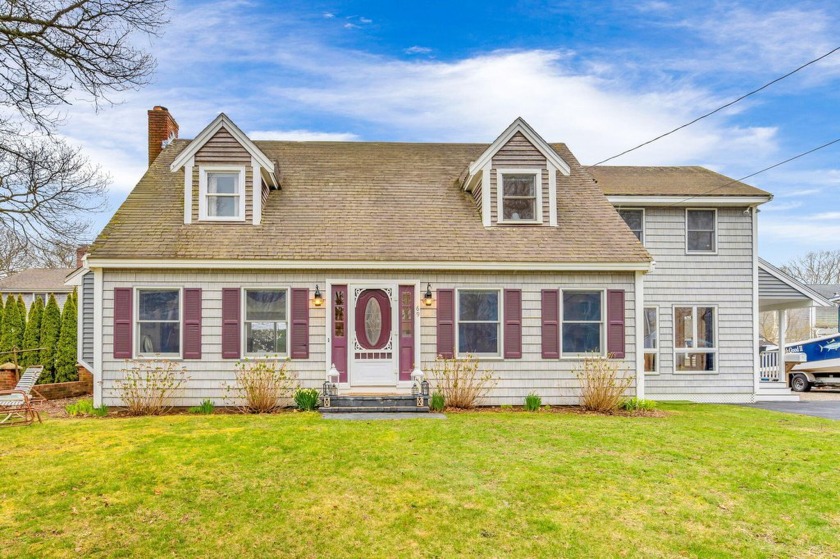 Welcome to 69 Reynolds St, Falmouth, Teaticket. If you've - Beach Home for sale in East Falmouth, Massachusetts on Beachhouse.com