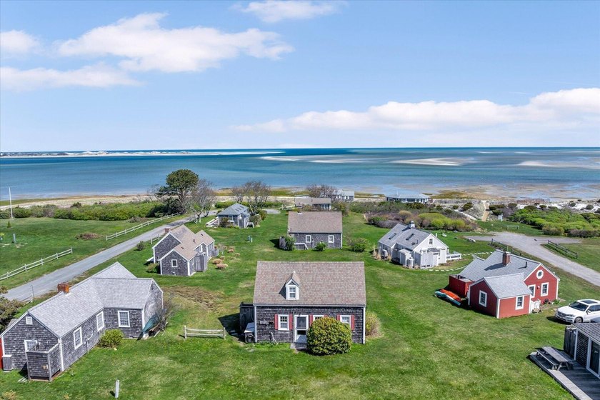 Spectacular Views & Beautiful Sunsets. Nestled in a tranquil and - Beach Condo for sale in Cummaquid, Massachusetts on Beachhouse.com