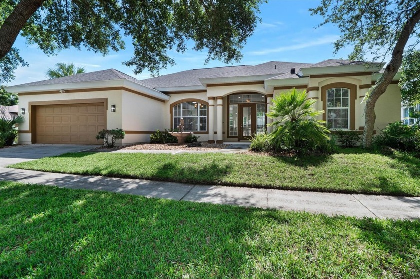 HUGE PRICE REDUCTION. OWNER MOTIVATED. This beautifully - Beach Home for sale in Palm Coast, Florida on Beachhouse.com