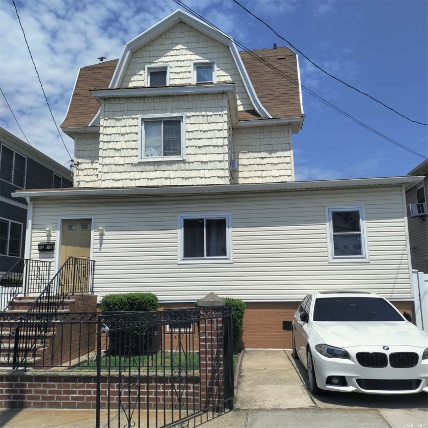 property sold in as-is condition and tenants. Do not disturb - Beach Home for sale in Far Rockaway, New York on Beachhouse.com