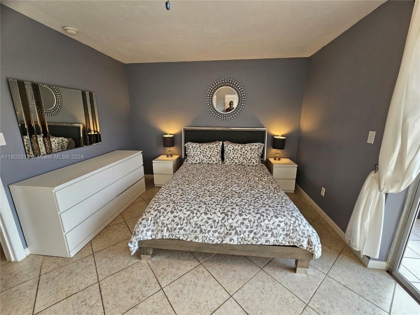 Refined 55+ community presents a beautifully remodeled, luminous - Beach Condo for sale in Sunrise, Florida on Beachhouse.com