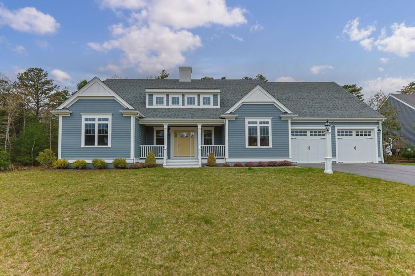 Stunning newer home in the prestigious Country Club Estates of - Beach Home for sale in Mashpee, Massachusetts on Beachhouse.com