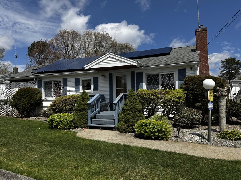 Beautifully updated 2-bedroom, 1.5-bath home offering - Beach Home for sale in East Falmouth, Massachusetts on Beachhouse.com