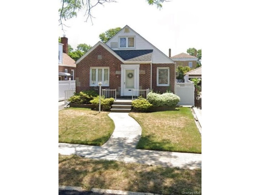 New photos - Beach Home for sale in Whitestone, New York on Beachhouse.com