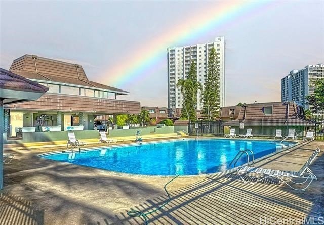 $60,000+ in renovation upgrades! This split-level 3-bedroom, 2 - Beach Condo for sale in Aiea, Hawaii on Beachhouse.com