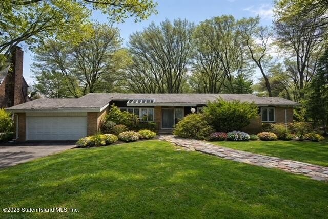 Package deal available - a rare opportunity in one of Staten - Beach Home for sale in Staten Island, New York on Beachhouse.com