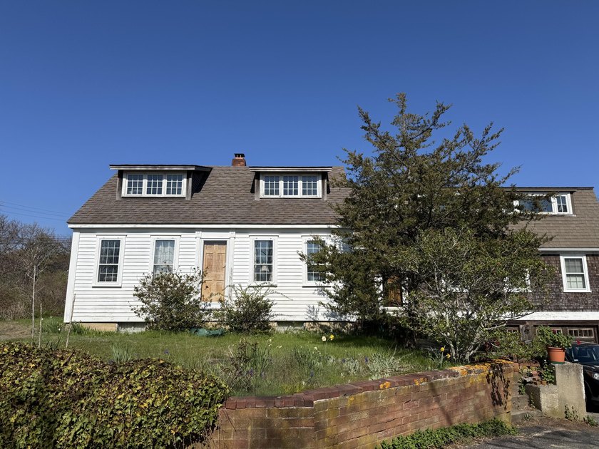 The Seller likes to say this home is one Sand Dune from the - Beach Home for sale in Truro, Massachusetts on Beachhouse.com