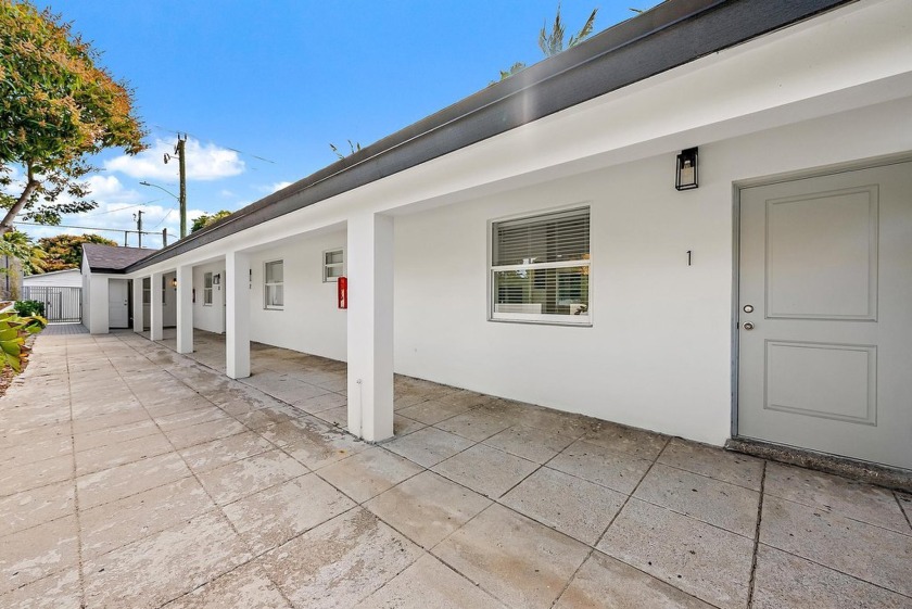 1031 Opportunity! Instant income! Don't miss this fully rented - Beach Townhome/Townhouse for sale in West Palm Beach, Florida on Beachhouse.com