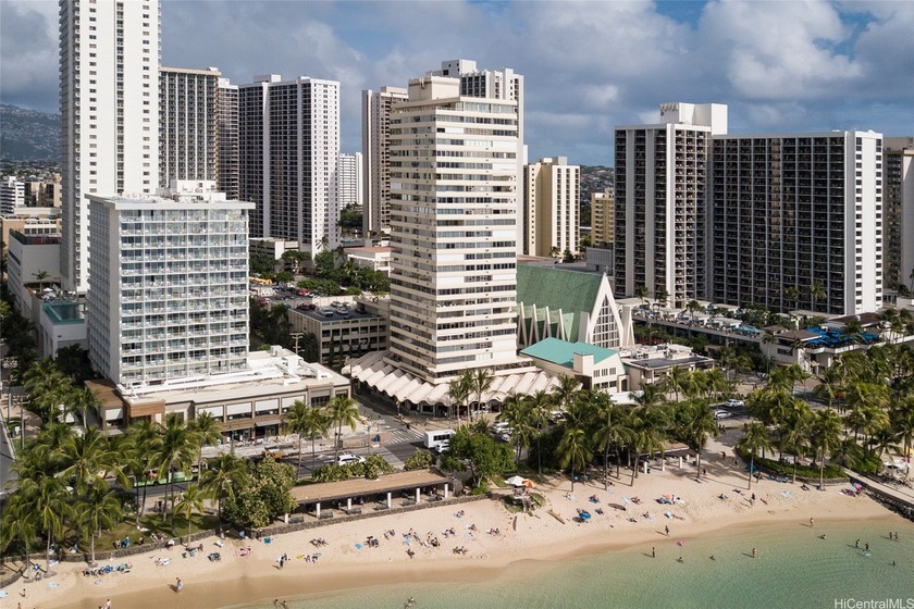 No better location for a condo in Waikiki than right here - Beach Condo for sale in Honolulu, Hawaii on Beachhouse.com