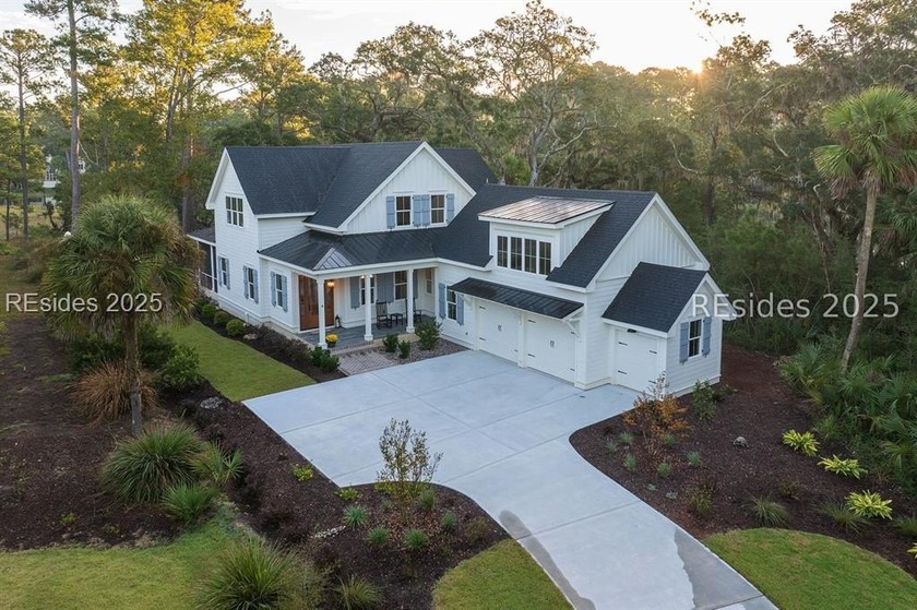 No need to wait to build your dream home. Move right into this - Beach Home for sale in Okatie, South Carolina on Beachhouse.com