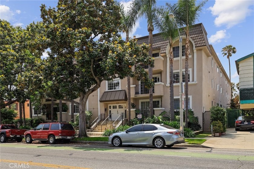 Proudly introducing this modern 2 bedroom, 2 bathroom condo - Beach Condo for sale in Santa Monica, California on Beachhouse.com