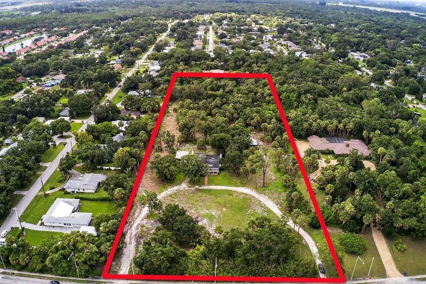 INVESTORS -- RESIDENTIAL OR COMMERCIAL & BUILDERS!! Current - Beach Home for sale in Vero Beach, Florida on Beachhouse.com