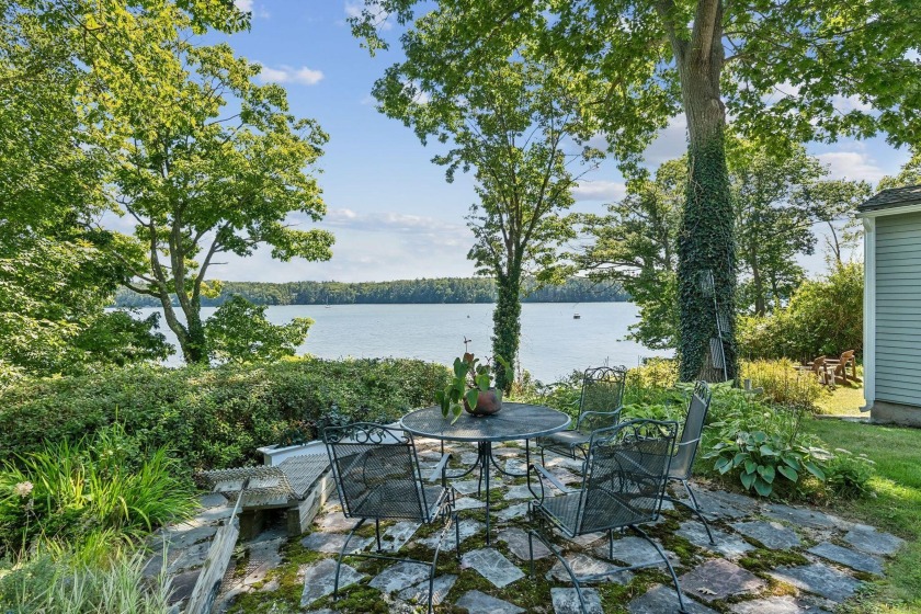 As you step inside this stunning home, your gaze is immediately - Beach Home for sale in Freeport, Maine on Beachhouse.com