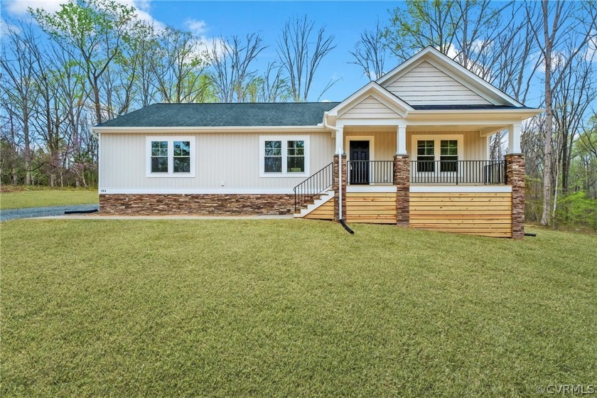Welcome to your dream home in Garland Lake! Nestled on a - Beach Home for sale in Warsaw, Virginia on Beachhouse.com