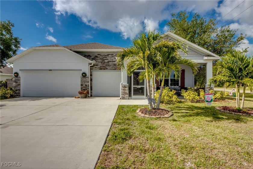REDUCED OVER $20,000!!!!! BEST DEAL IN DEEP CREEK! This stone - Beach Home for sale in Punta Gorda, Florida on Beachhouse.com