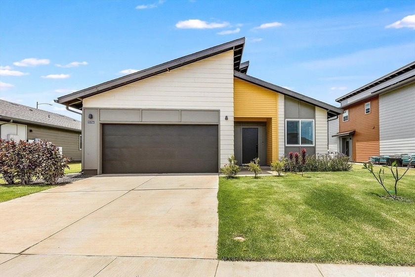 91-1766 Mee Loop - Beach Home for sale in Ewa Beach, Hawaii on Beachhouse.com