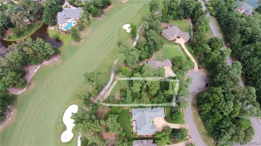 Picturesque golf front lot on cul-de-sac!  One of the only few - Beach Lot for sale in Williamsburg, Virginia on Beachhouse.com