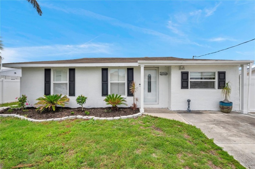 Welcome to your personal paradise! Nestled along a deep-water - Beach Home for sale in Hudson, Florida on Beachhouse.com
